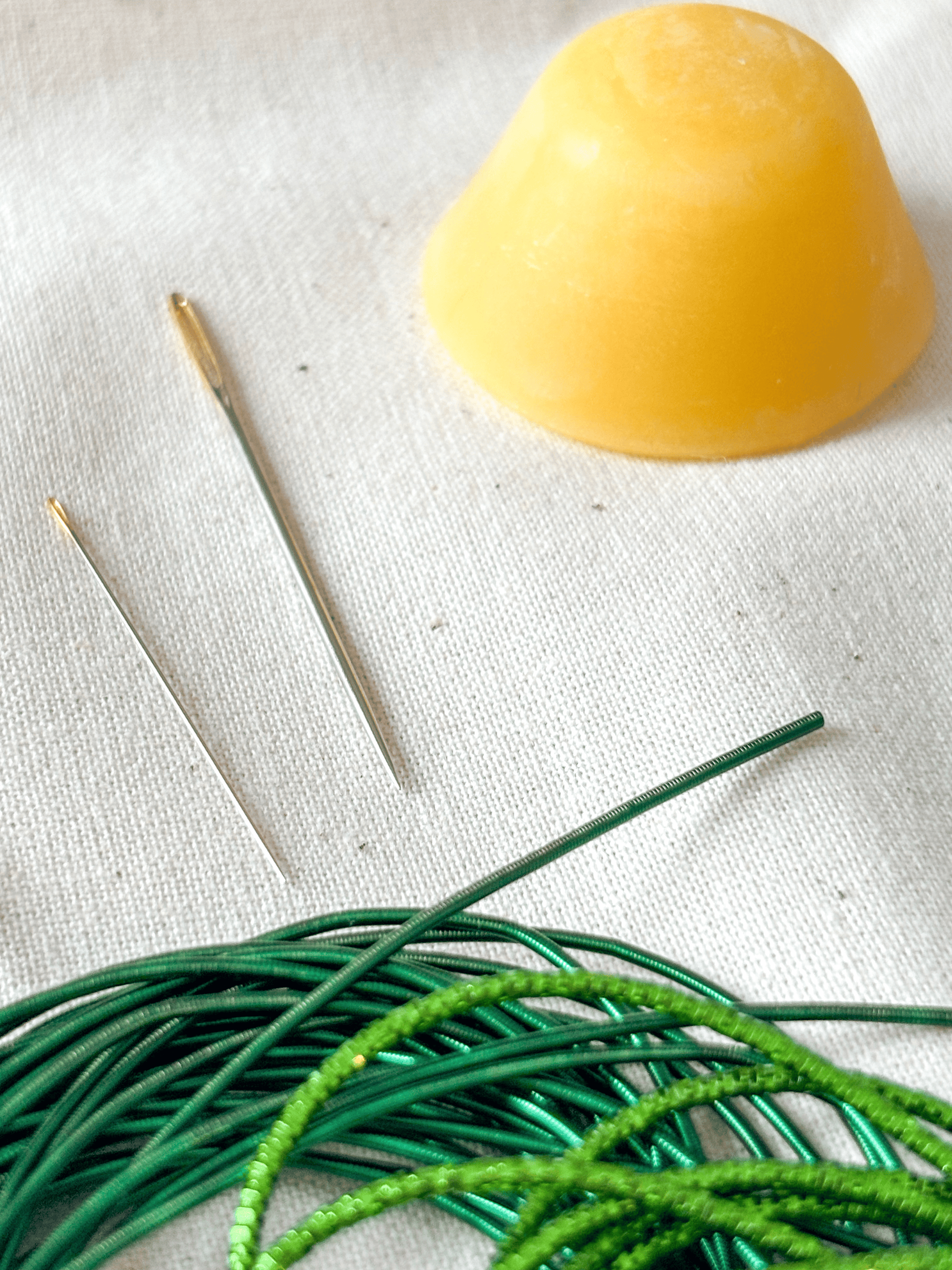 Jardin à la Française - Kit de broderie or