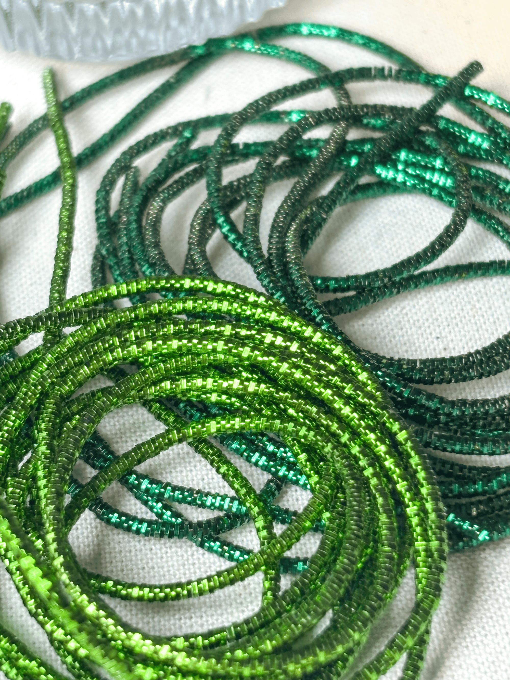 Jardin à la Française - Kit de broderie or