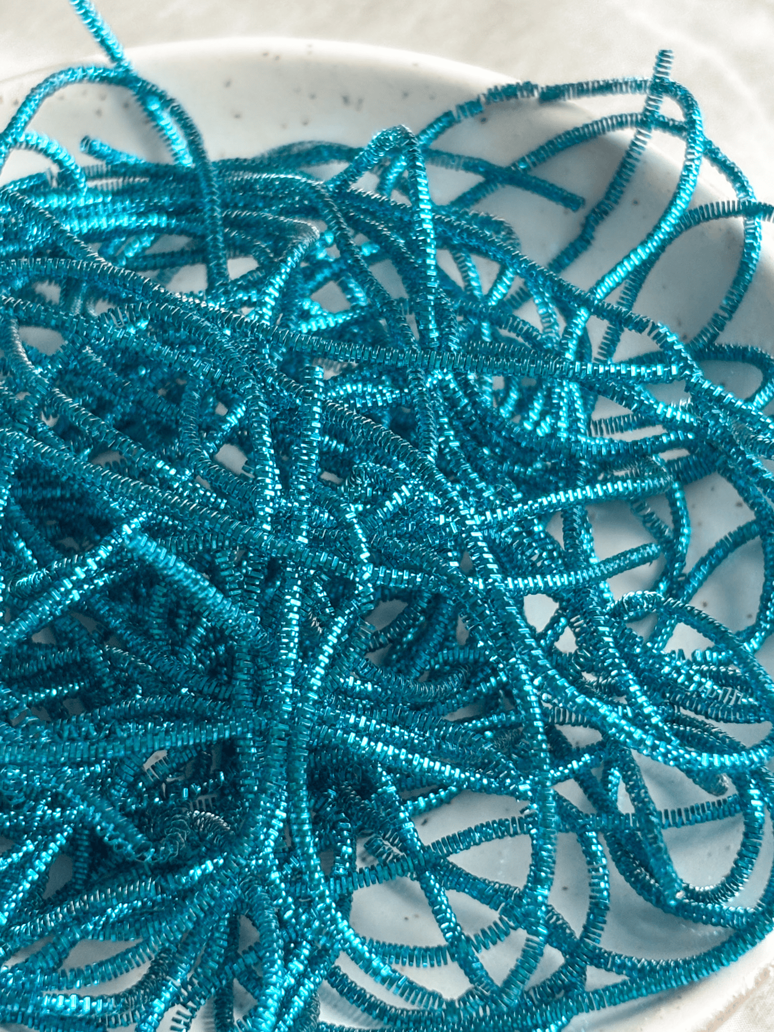 Cannetille frisée bleu turquoise - 1 mm