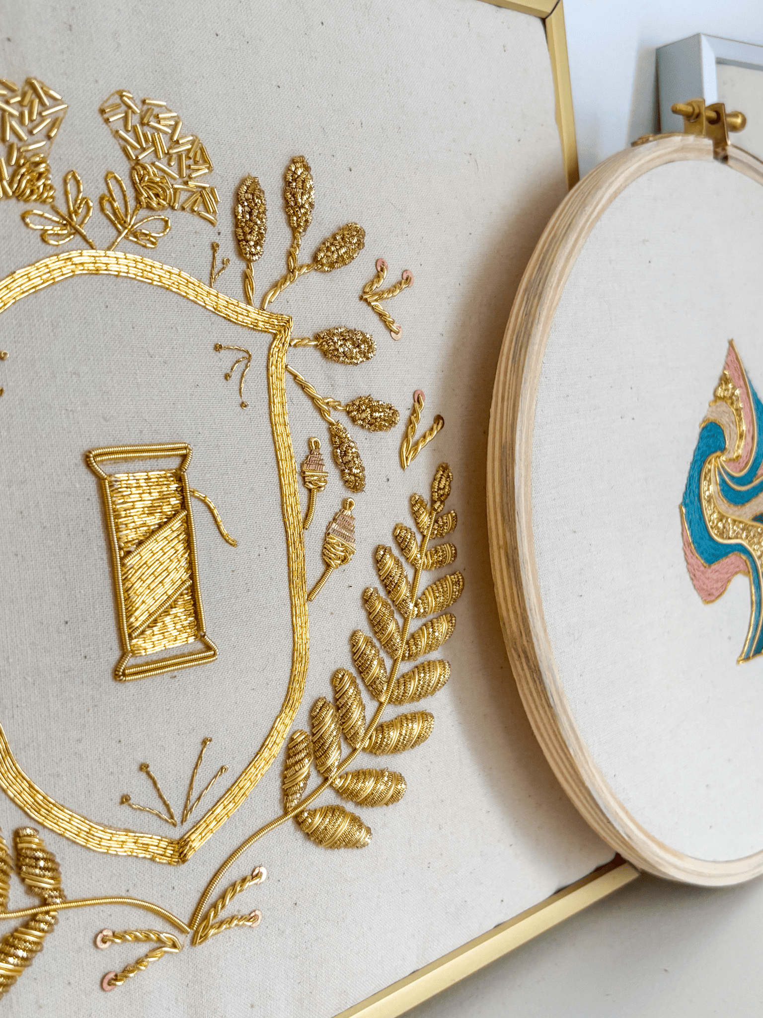 Armoiries du fil - Kit de broderie or