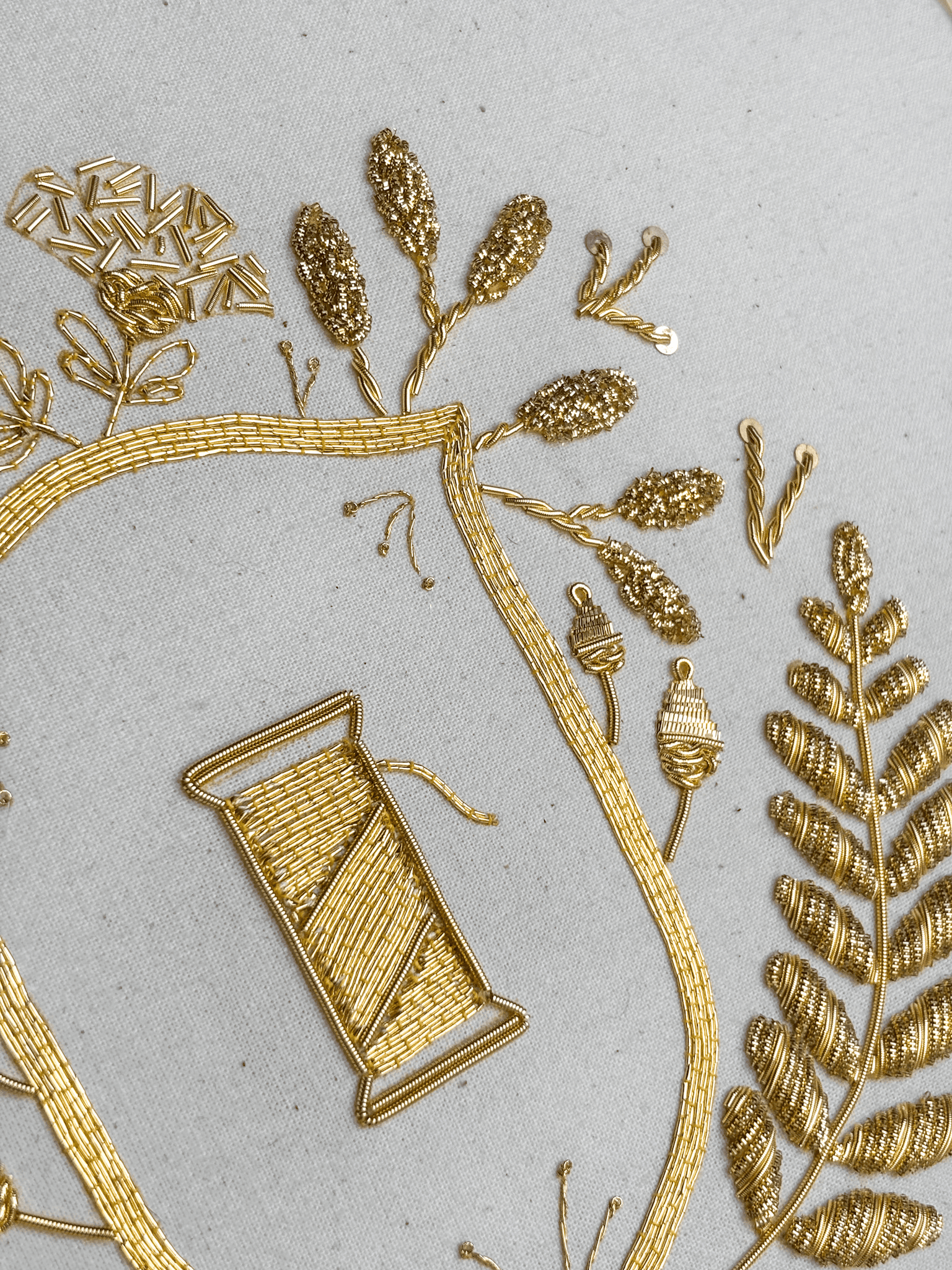 Armoiries du fil - Kit de broderie or