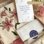 Les Lilies - Kit de Broderie Or