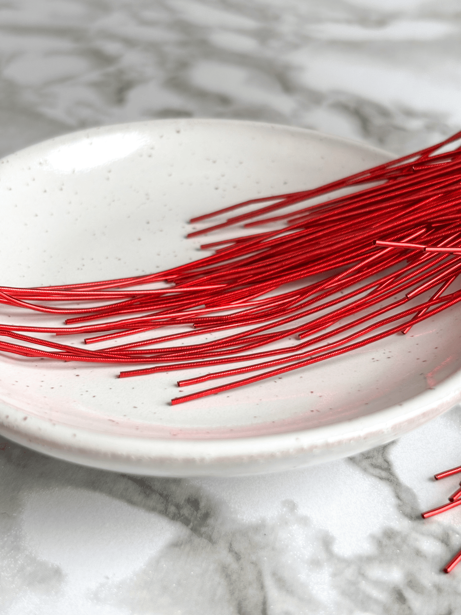 Cannetille lisse brillante rouge - 1 mm