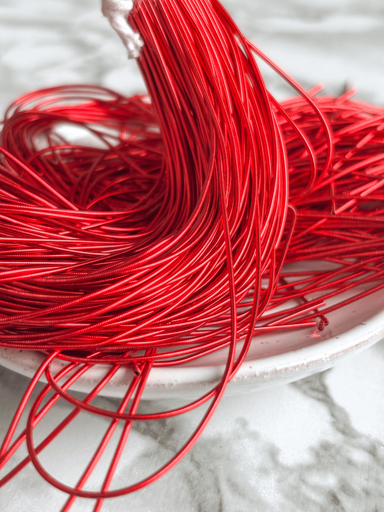 Cannetille lisse brillante rouge - 1 mm