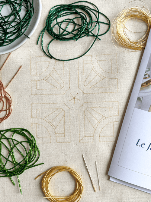 Jardin à la Française - Kit de broderie or