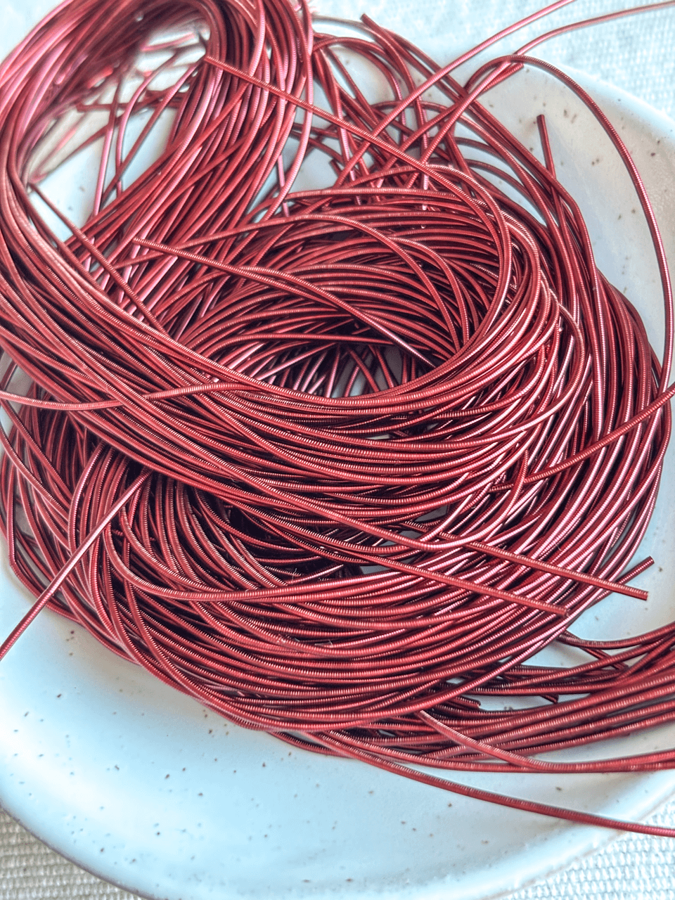 Cannetille lisse brillante bordeaux - 1 mm