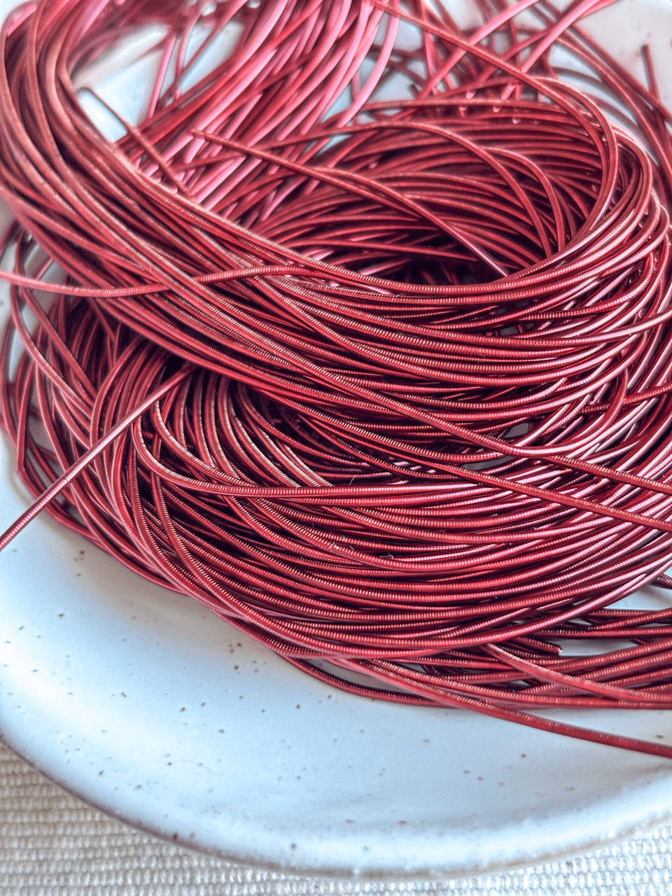 Cannetille lisse brillante bordeaux - 1 mm