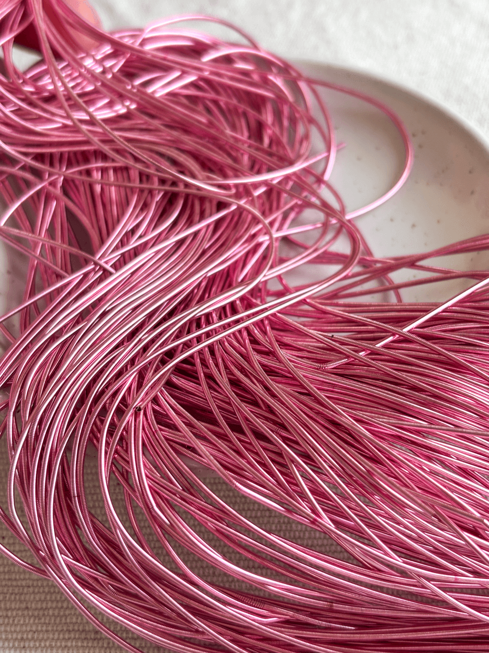 Cannetille lisse brillante rose - 1 mm