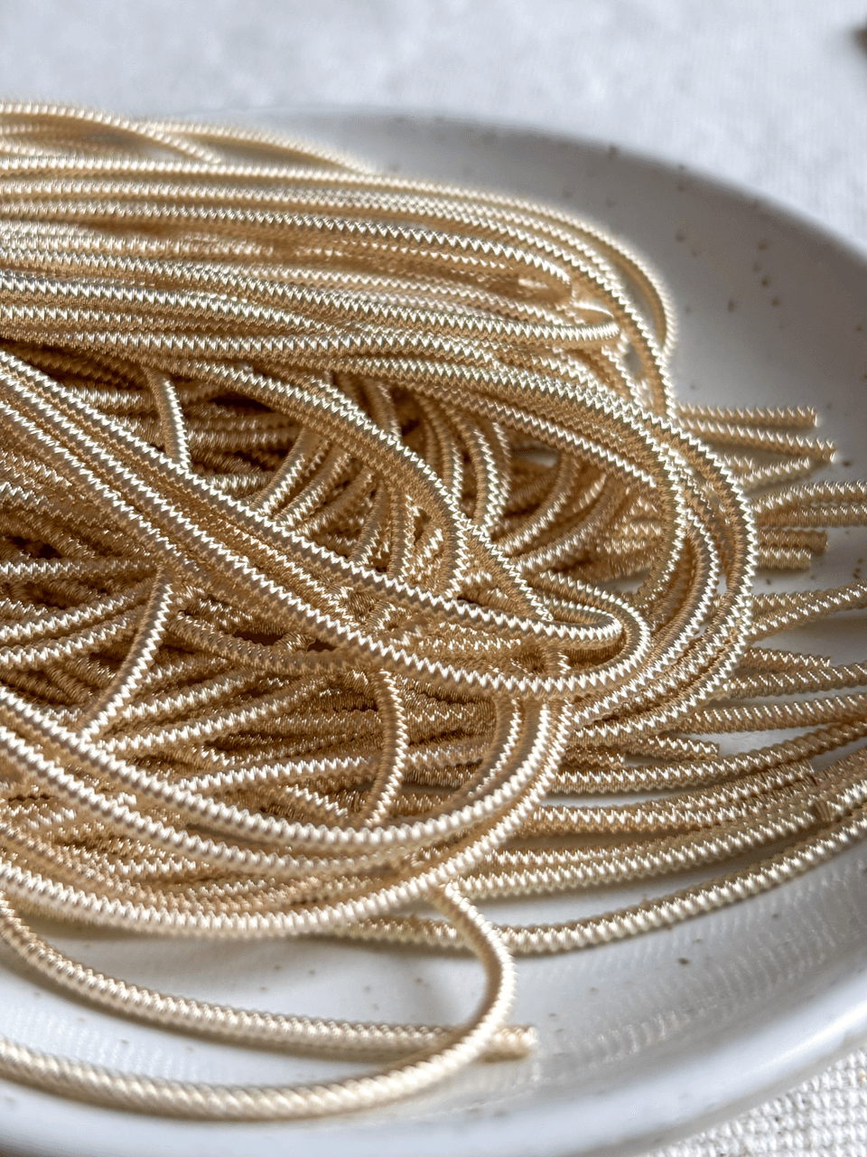 Cannetille perlée blanc cassé - 1,5 mm