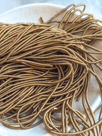 Cannetille perlée marron - 1,5 mm