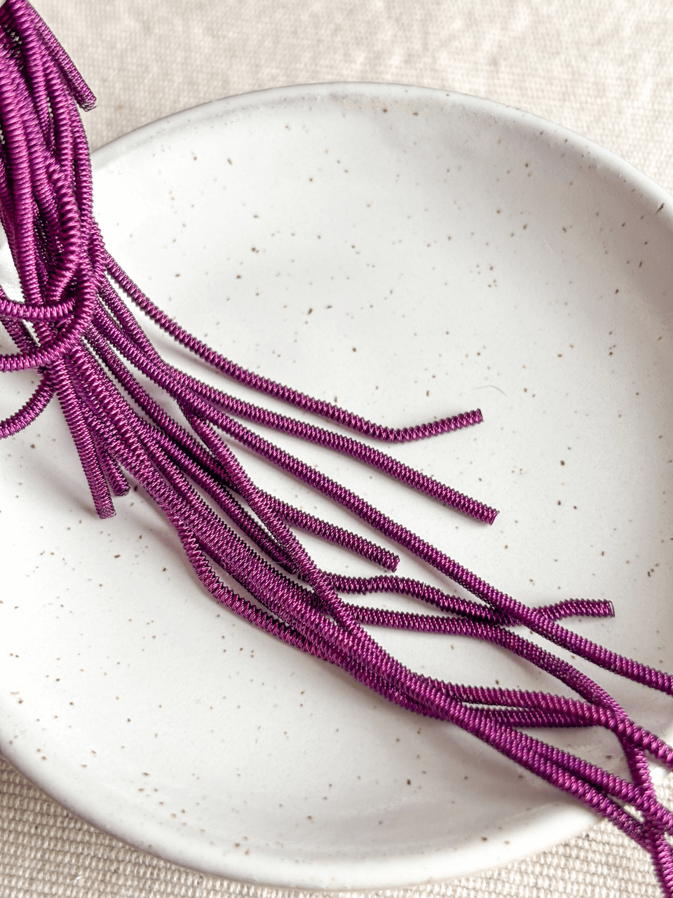 Cannetille perlée prune  - 2 mm