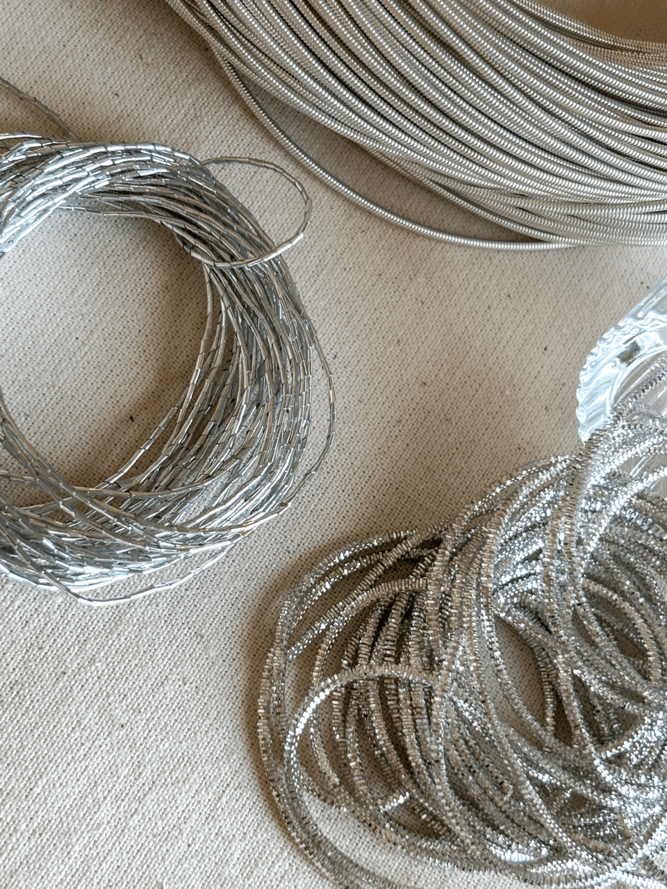 La Couronne d'Argent - Kit de broderie or