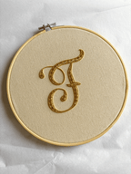 Initiales brodées - Or & Argent